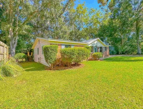 Tiny photo for 2034 Harriet Drive, Tallahassee, FL 32303 (MLS # 400927)