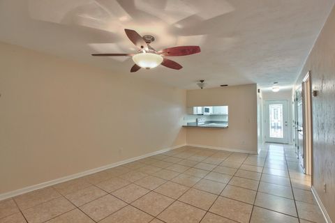 Tiny photo for 2913 Woodrich C Drive #C, Tallahassee, FL 32301 (MLS # 394767)