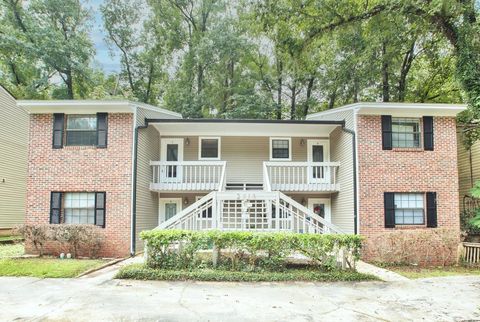Photo of 2913 Woodrich C Drive #C, Tallahassee, FL 32301 (MLS # 394767)