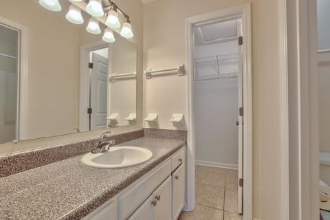 Tiny photo for 2913 Woodrich C Drive #C, Tallahassee, FL 32301 (MLS # 394767)