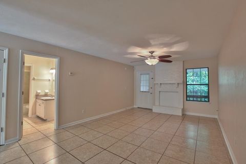 Tiny photo for 2913 Woodrich C Drive #C, Tallahassee, FL 32301 (MLS # 394767)