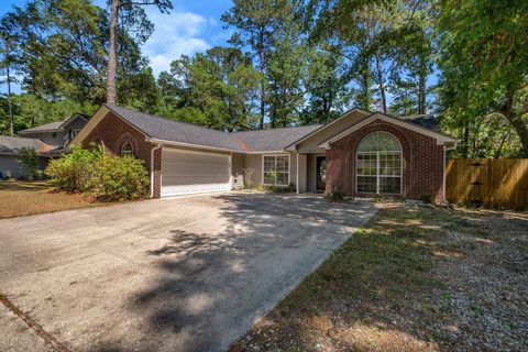 Tiny photo for 1713 Chestnut Hill, Tallahassee, FL 32312 (MLS # 398986)