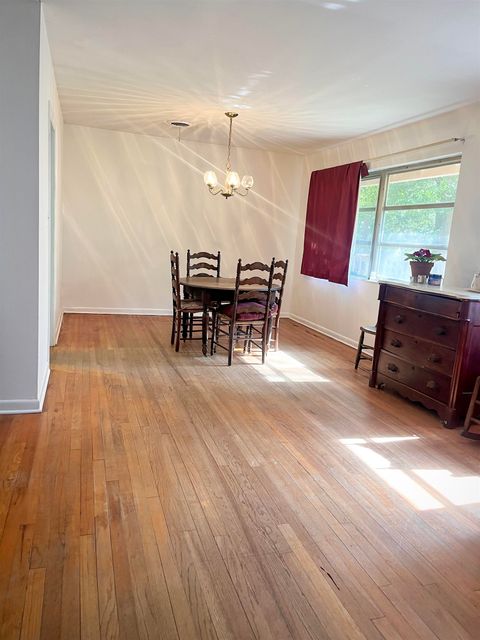 Tiny photo for 2213 Mendoza Avenue, Tallahassee, FL 32304 (MLS # 391583)