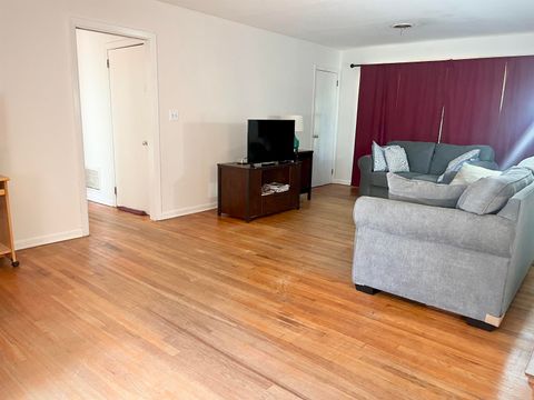 Tiny photo for 2213 Mendoza Avenue, Tallahassee, FL 32304 (MLS # 391583)