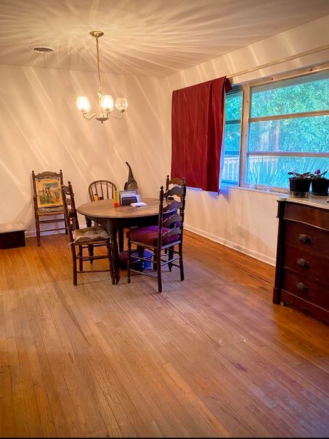 Tiny photo for 2213 Mendoza Avenue, Tallahassee, FL 32304 (MLS # 391583)