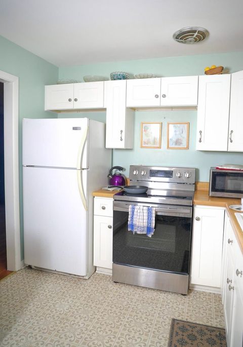 Tiny photo for 2213 Mendoza Avenue, Tallahassee, FL 32304 (MLS # 391583)