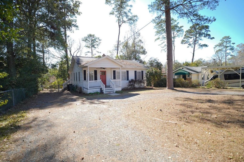 Photo of 525 Truett Drive, Tallahassee, FL 32303 (MLS # 395996)