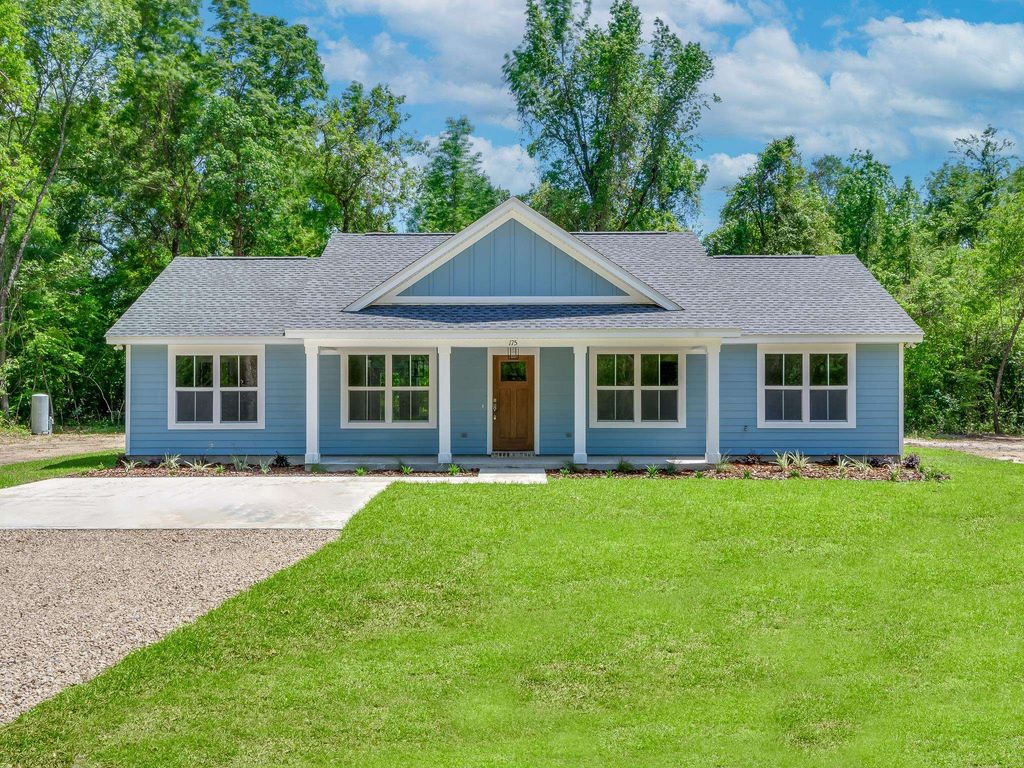 Photo of 175 J K Moore Road, Crawfordville, FL 32327 (MLS # 392720)