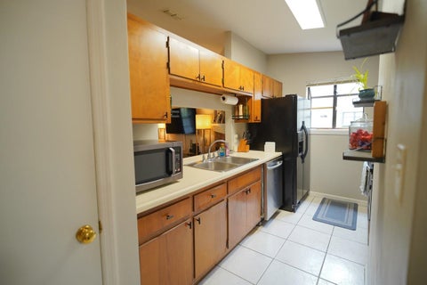 Tiny photo for 129 W Whetherbine Way, Tallahassee, FL 32301 (MLS # 400972)