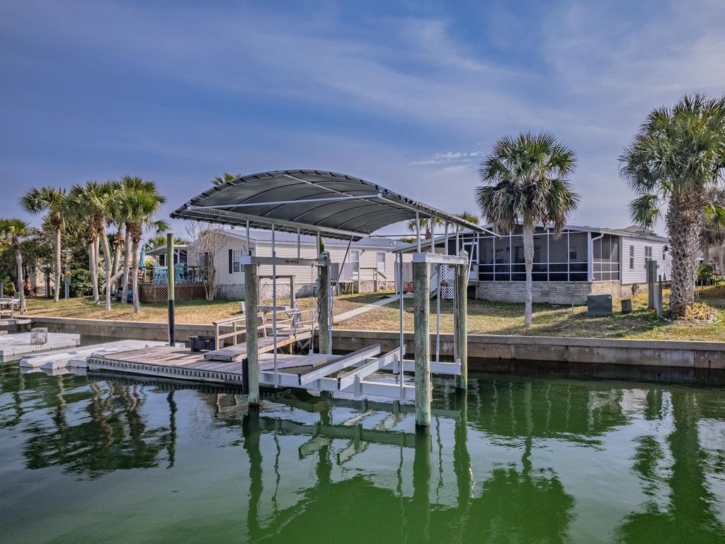 Photo of 42 Janet Drive, Crawfordville, FL 32327 (MLS # 396675)