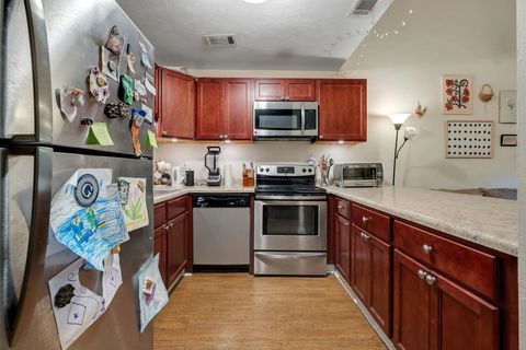 Tiny photo for 352 HAYDEN Road, Tallahassee, FL 32304 (MLS # 399610)
