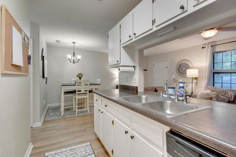 Tiny photo for 3037 Rain Valley Circle, Tallahassee, FL 32308 (MLS # 391985)