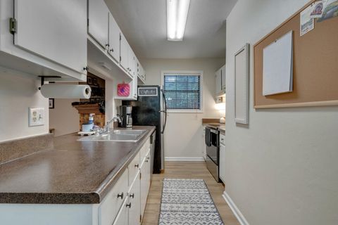 Tiny photo for 3037 Rain Valley Circle, Tallahassee, FL 32308 (MLS # 391985)