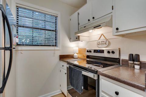 Tiny photo for 3037 Rain Valley Circle, Tallahassee, FL 32308 (MLS # 391985)