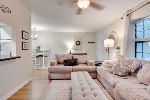 Tiny photo for 3037 Rain Valley Circle, Tallahassee, FL 32308 (MLS # 391985)