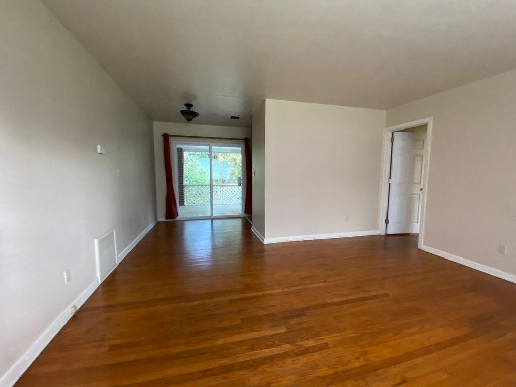 Photo of 1215 Buckingham Drive, Tallahassee, FL 32308 (MLS # 400011)