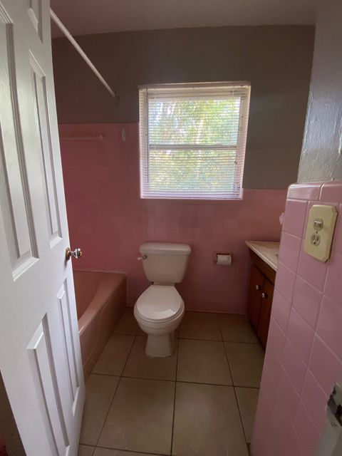 Tiny photo for 1215 Buckingham Drive, Tallahassee, FL 32308 (MLS # 400011)