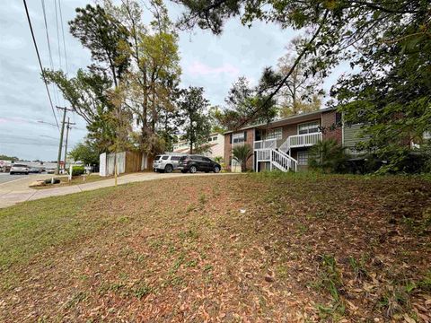 Tiny photo for 997 Sutor Road, Tallahassee, FL 32311 (MLS # 398088)