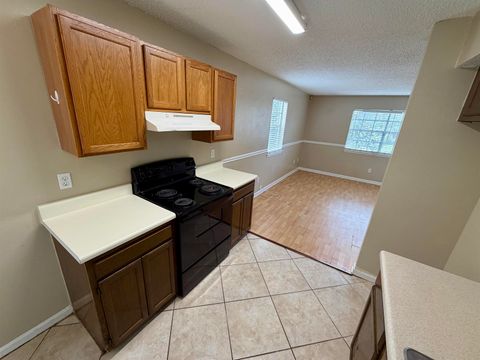 Tiny photo for 997 Sutor Road, Tallahassee, FL 32311 (MLS # 398088)