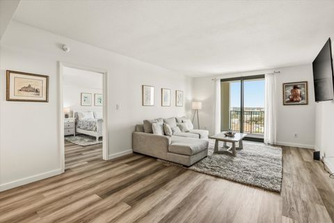 Tiny photo for 300 S Duval Street #1808, Tallahassee, FL 32301 (MLS # 395976)