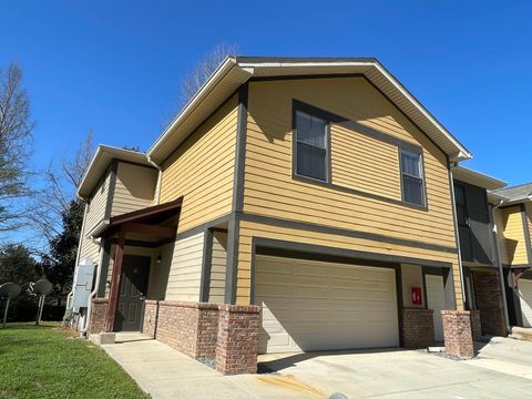 Photo of 2315 Timber Oaks Lane, Tallahassee, FL 32304 (MLS # 397174)