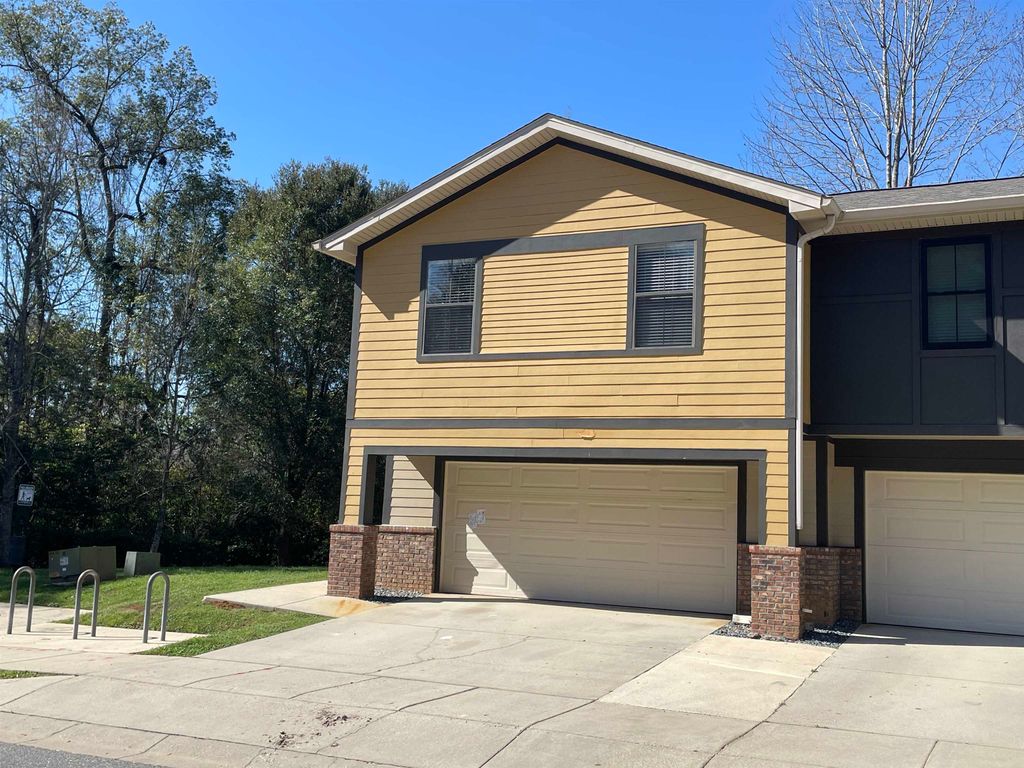 Photo of 2315 Timber Oaks Lane, Tallahassee, FL 32304 (MLS # 397174)