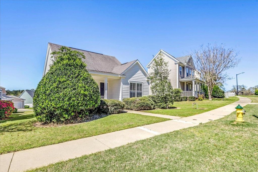 Photo of 3570 FOUR OAKS BOULEVARD, Tallahassee, FL 32311 (MLS # 396410)