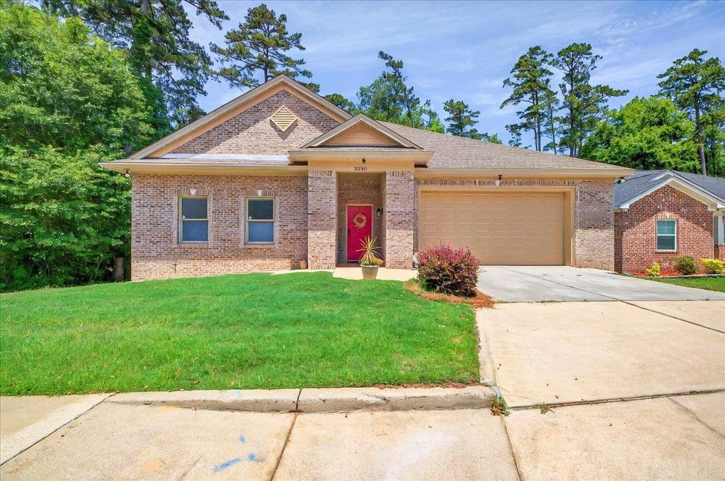 Photo of 3300 HARBOR CLUB Drive, Tallahassee, FL 32308 (MLS # 394573)