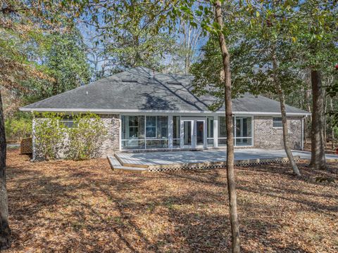 528 Hickorywood Drive Crawfordville FL 32327
