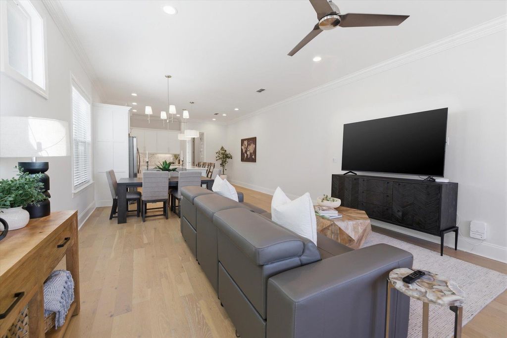 Photo of 1242 N ADAMS Street, Tallahassee, FL 32303 (MLS # 398013)