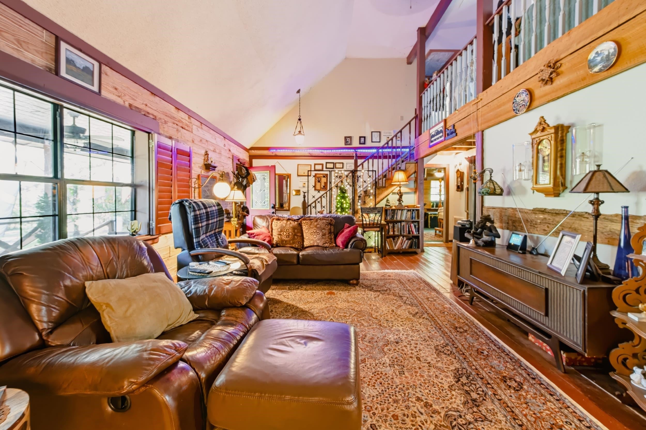 36 Log Cabin Road