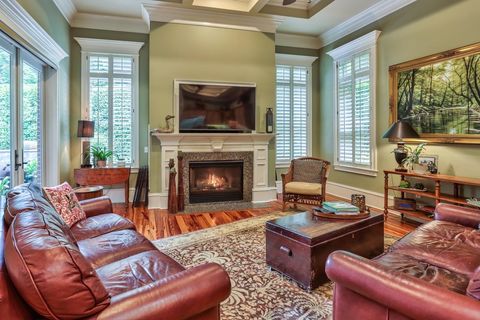A home in TALLAHASSEE