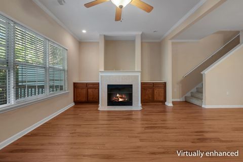 Tiny photo for 1320 Hendrix Road #105, Tallahassee, FL 32301 (MLS # 394382)