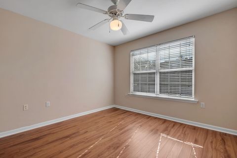 Tiny photo for 1320 Hendrix Road #105, Tallahassee, FL 32301 (MLS # 394382)