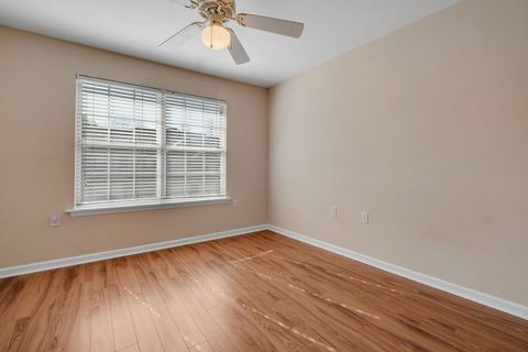 Tiny photo for 1320 Hendrix Road #105, Tallahassee, FL 32301 (MLS # 394382)