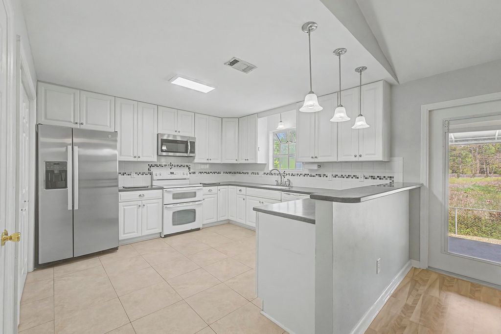 Photo of 2934 Modred Lane, Tallahassee, FL 32301 (MLS # 397878)
