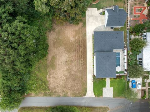 Tiny photo for 0 Laurel Street, Tallahassee, FL 32303 (MLS # 393954)