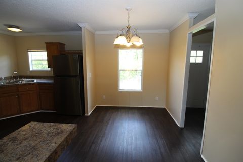 Tiny photo for 1906 Cemetery Road, Tallahassee, FL 32305 (MLS # 398044)