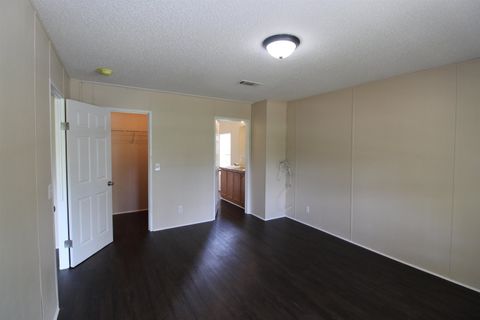 Tiny photo for 1906 Cemetery Road, Tallahassee, FL 32305 (MLS # 398044)