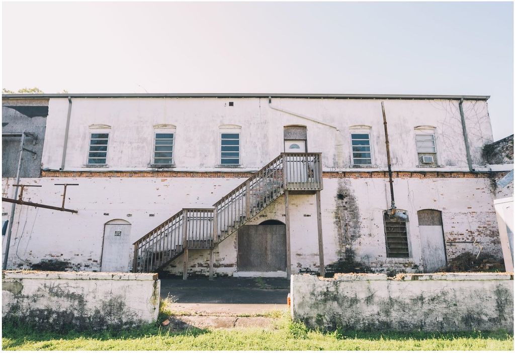 Photo of 105 S DUVAL Street, Quincy, FL 32351 (MLS # 402171)