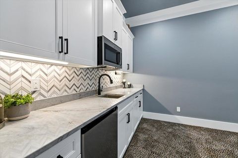 Tiny photo for 7083 Grenville Road, Tallahassee, FL 32309 (MLS # 399449)