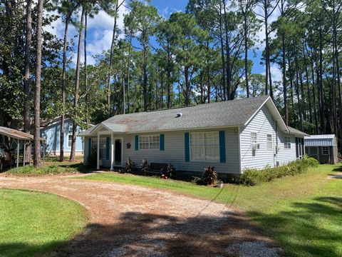 A home in Carrabelle