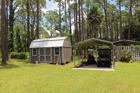 A home in Carrabelle