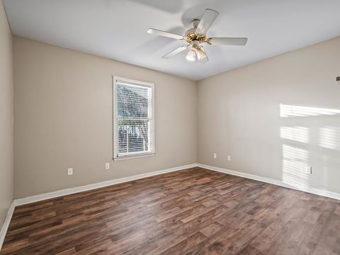 A home in Crawfordville