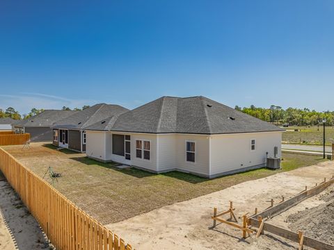 Tiny photo for 122 Divine Loop, Crawfordville, FL 32327 (MLS # 398102)