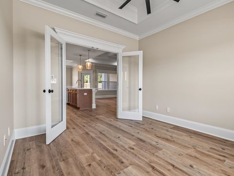 Tiny photo for 122 Divine Loop, Crawfordville, FL 32327 (MLS # 398102)