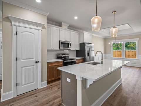 Tiny photo for 122 Divine Loop, Crawfordville, FL 32327 (MLS # 398102)