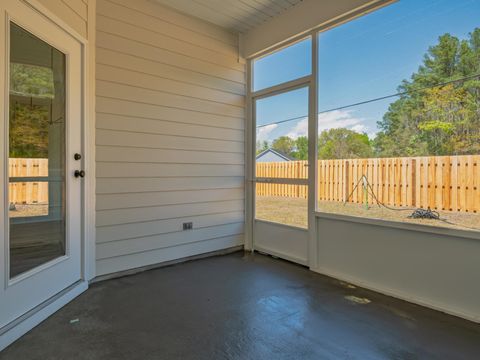 Tiny photo for 122 Divine Loop, Crawfordville, FL 32327 (MLS # 398102)