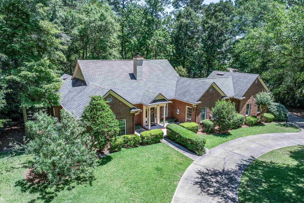 Photo of 8530 Congressional Drive, Tallahassee, FL 32312 (MLS # 399963)