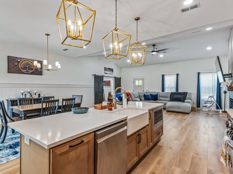 Tiny photo for 5 Windsor Way, Crawfordville, FL 32327 (MLS # 401812)